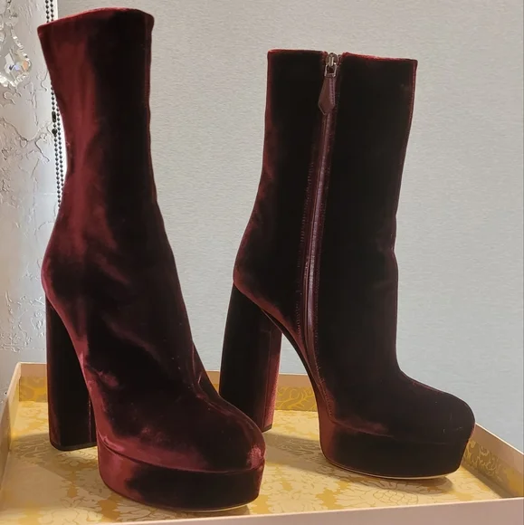 Rare Find Miu Miu BordeauxBurgundy Velvet Ankle Boots Claret. Size 7 1/2 M